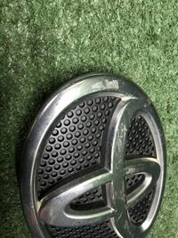Эмблема решетки радиатора Toyota RAV4 4 CA40 15-19