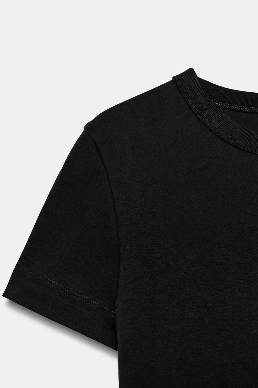 ZARA ФУТБОЛКА INTERLOCK С КОРОТКИМИ РУКАВАМИ, ЧЕРНЫЙ