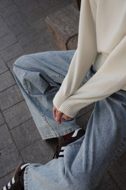 Свитер молочный