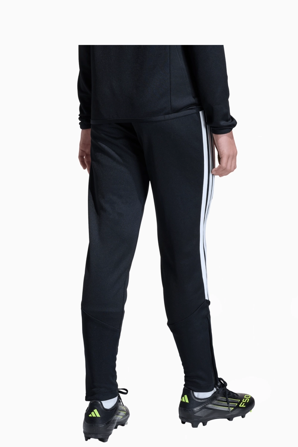 Штаны adidas Tiro 26 League Training Slim Junior - черный