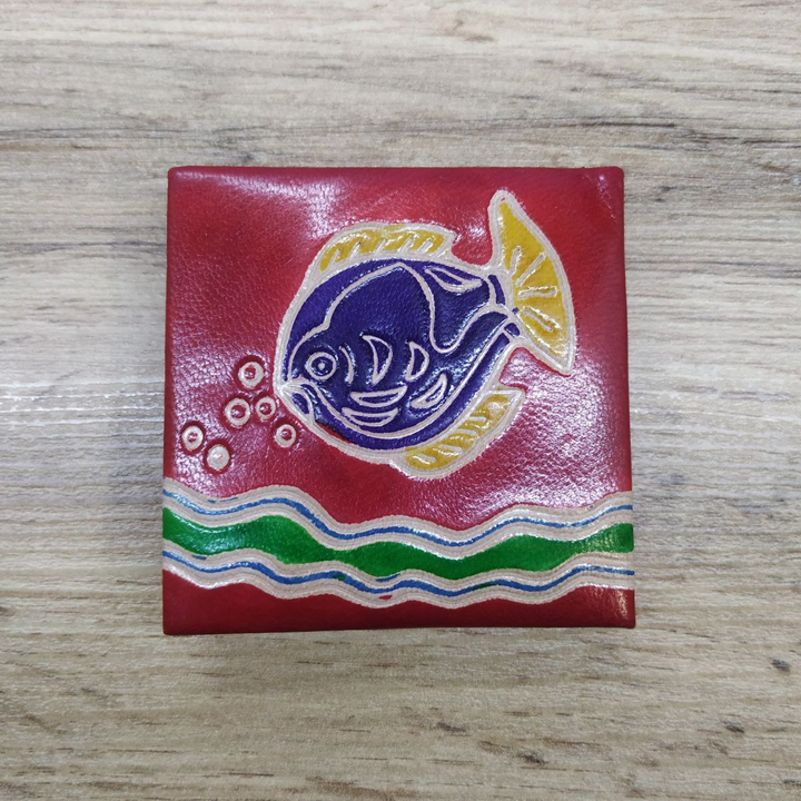 Кошелек под мелочь Рыбка Дискус, цвет красный, кожа, ручной принт 7x7x1,5 см