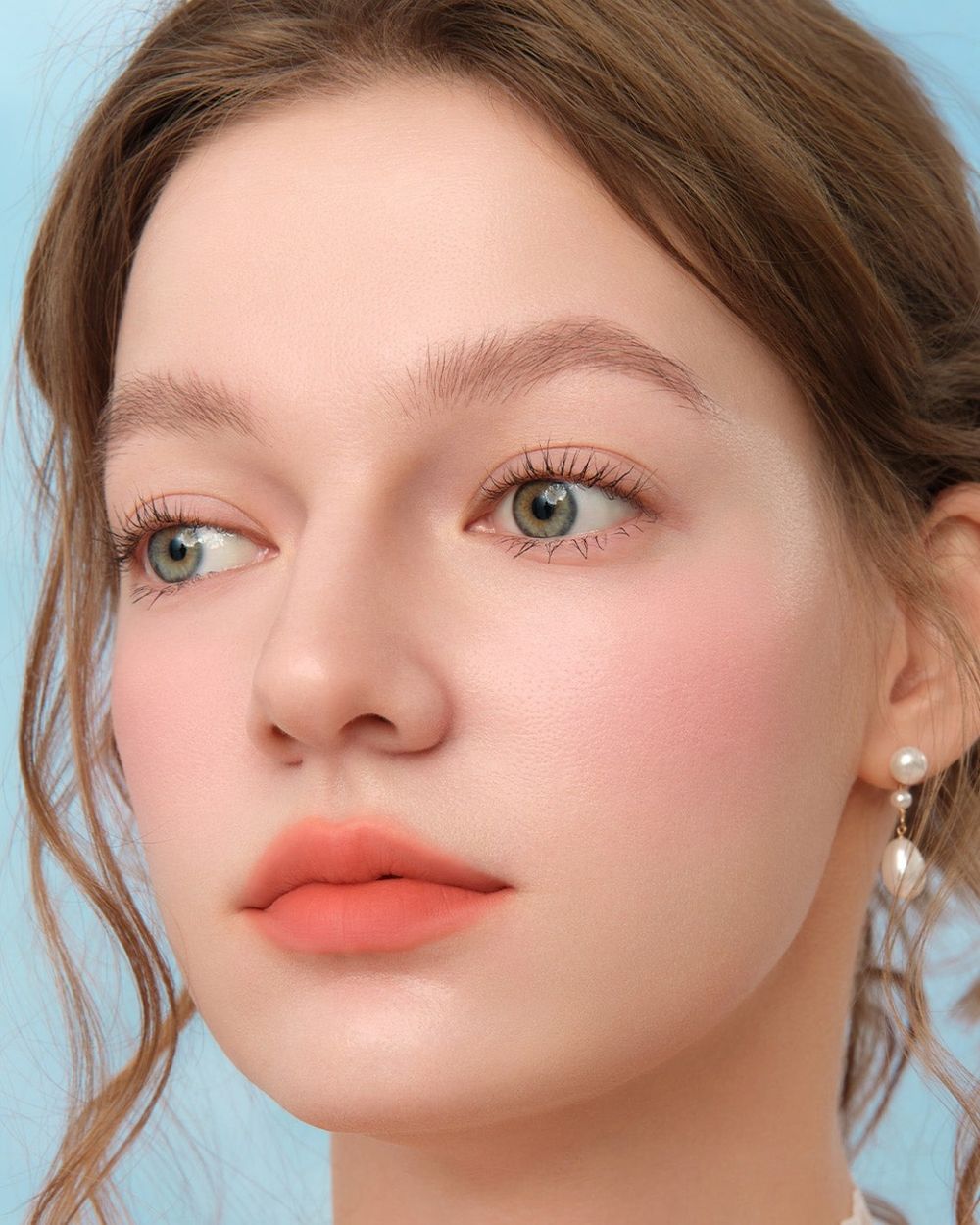 Сатиновые румяна для лица Flower Knows Bunny Garden Embossed Blush - 05 Fairyland Reverie