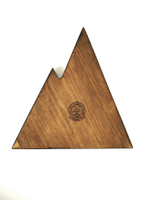 Деревянная менажница из кедра с эпоксидной смолой