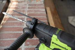 Перфоратор аккумуляторный GREENWORKS GD24SDS2 24В,SDS+,2ДЖ,б/щ,без АКБ и ЗУ (3803007)