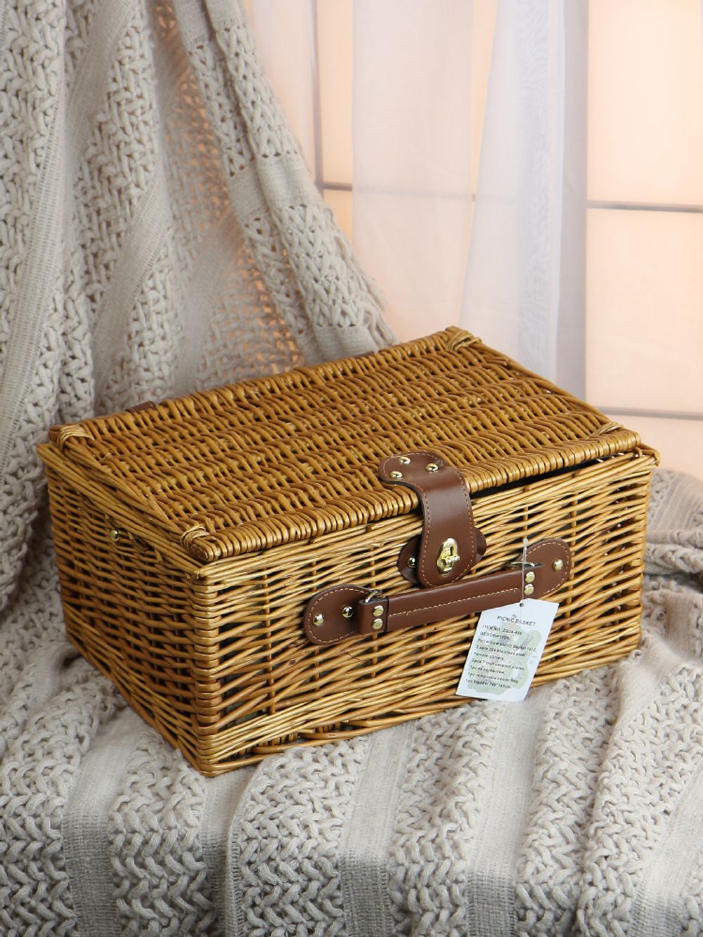 HOLYDAY BASKET Набор для пикника с термосумкой и пледом на 2 персоны