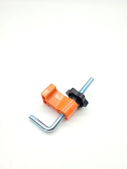 Крепление для уголков