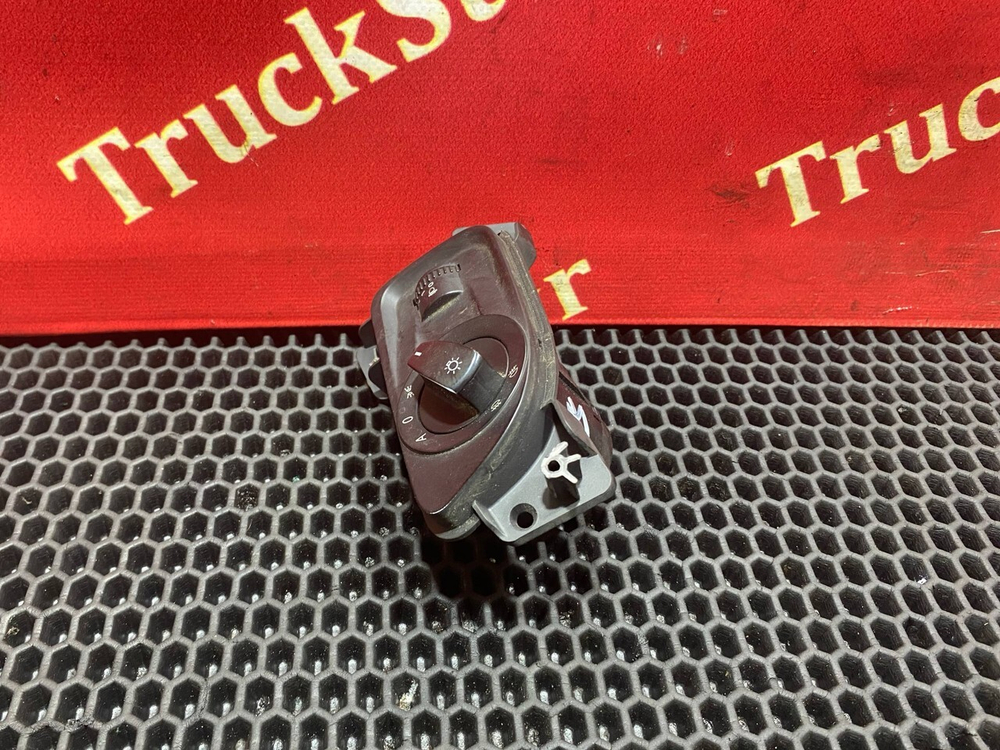 Переключатель света фар 2024г.