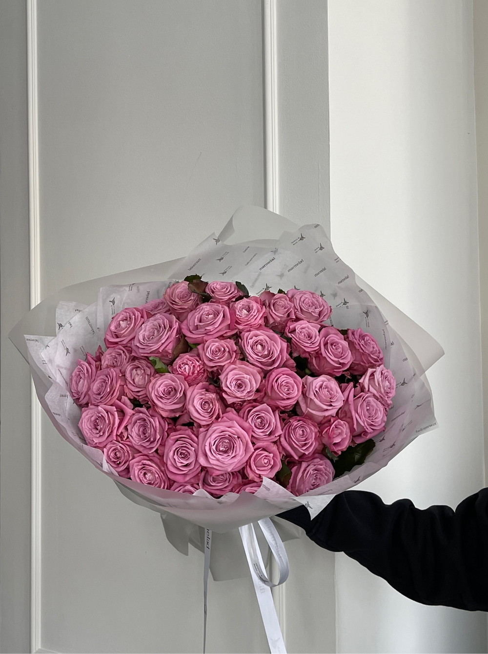 Гранд-букет из фиолетовых роз