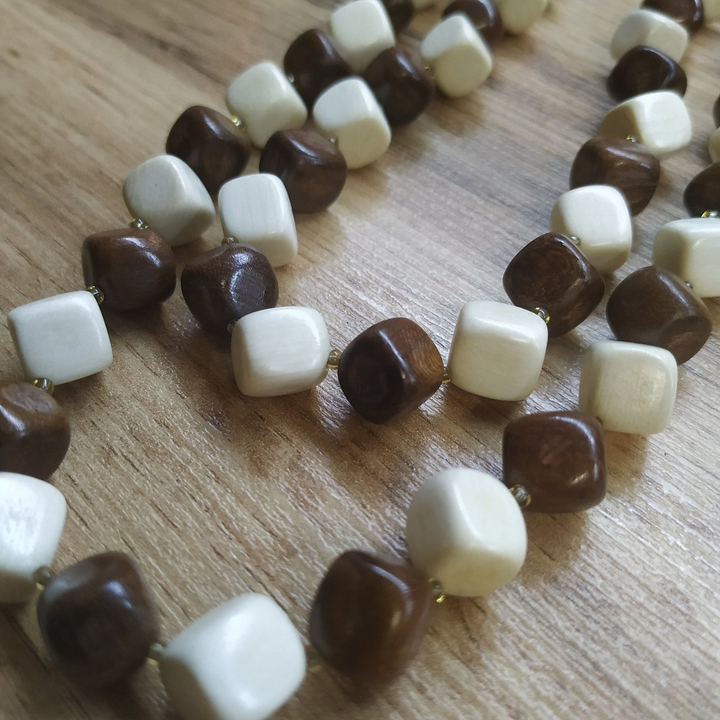 Колье Кубик 2 нити, дерево, цвет коричневый, молочный, 58 см