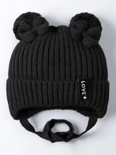 Шапка вязаная демисезонная для девочки