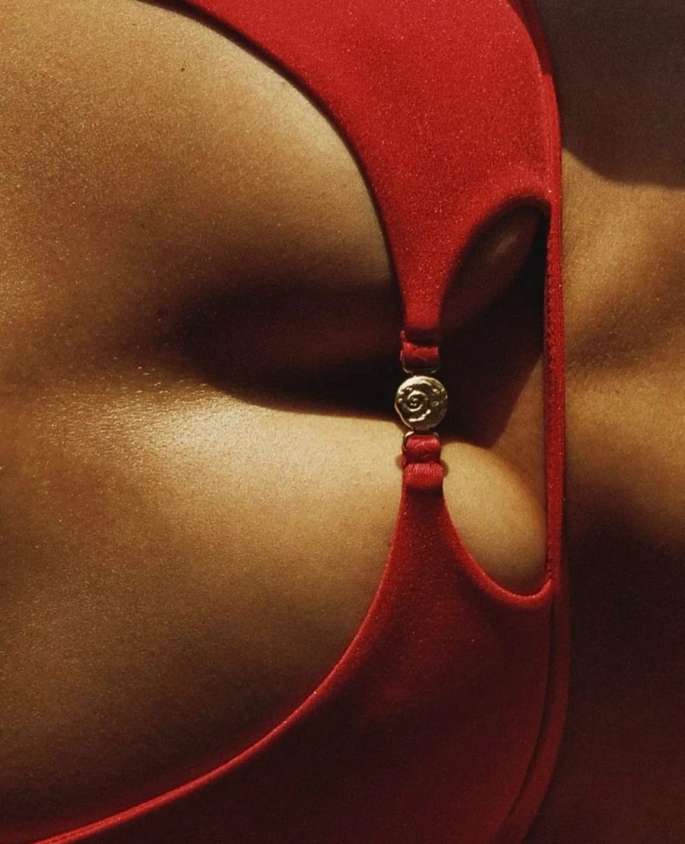 Лиф Джиджи, Красный