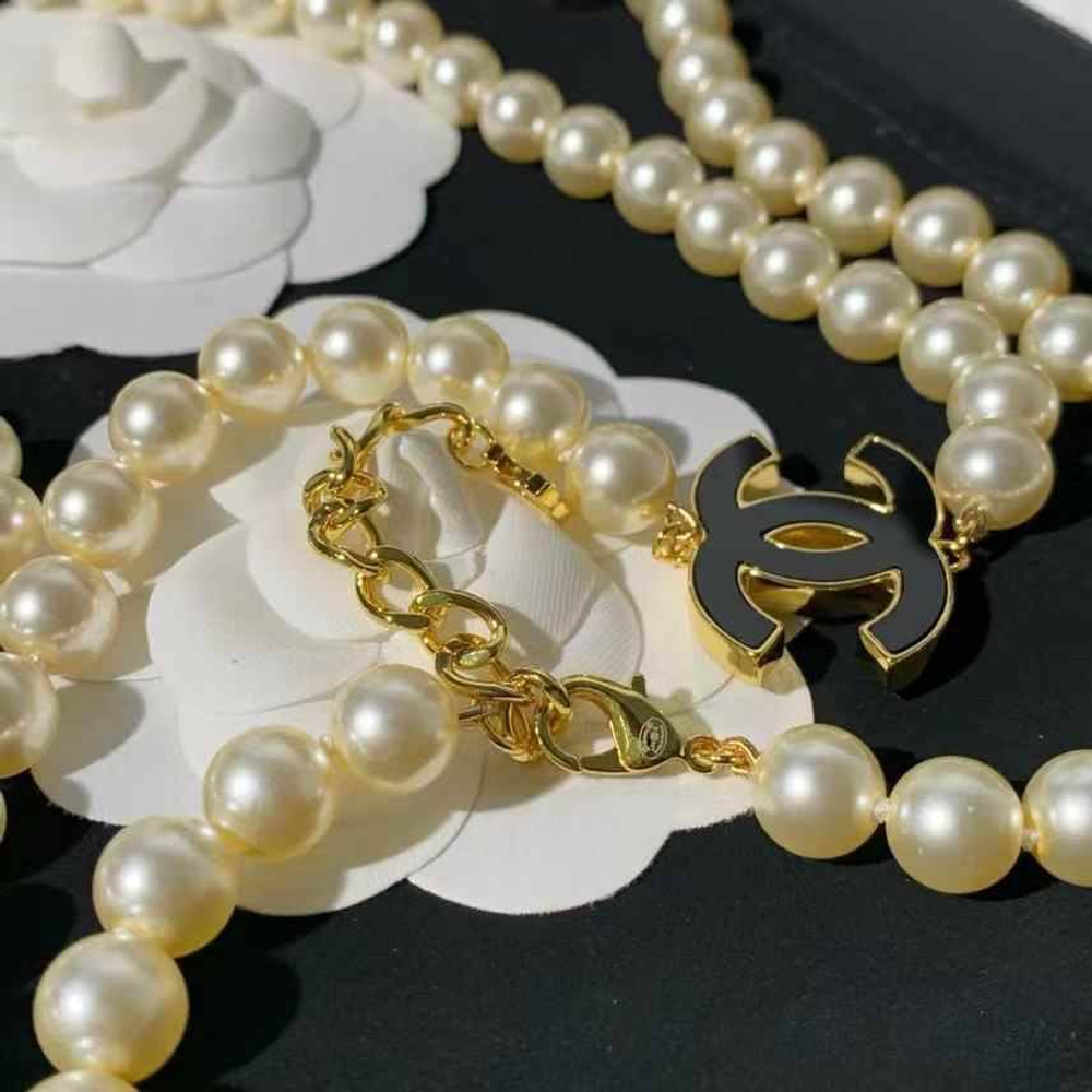 Бусы CHANEL