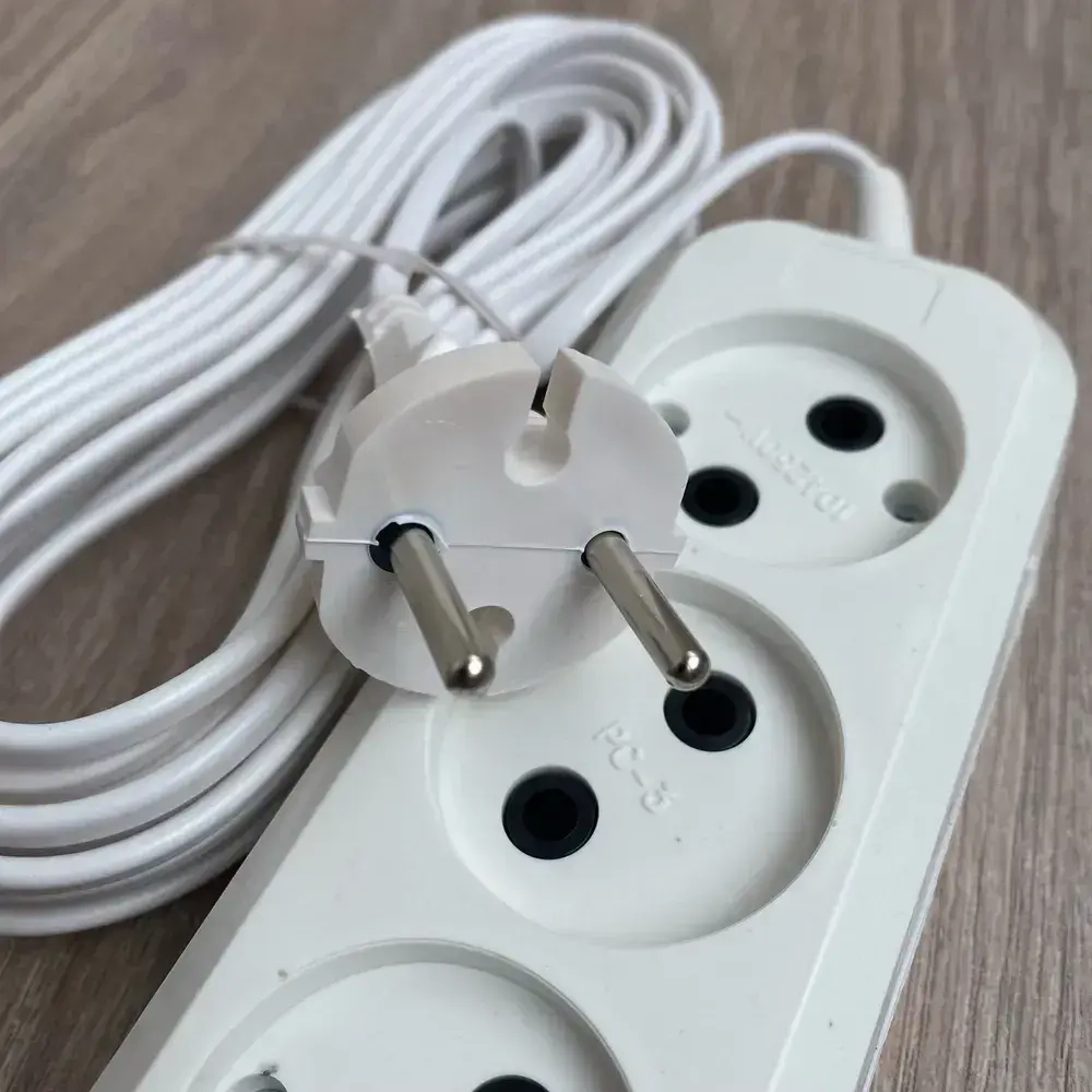 Электрический удлинитель тройник Obihod обиход ШВВП, 7м, белый, 6A