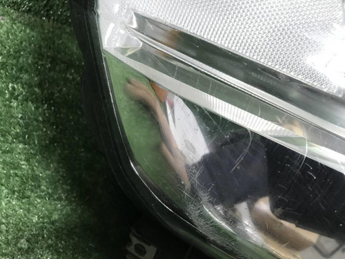 Битая Фара правая Land Cruiser 200 (2015-2021) LED