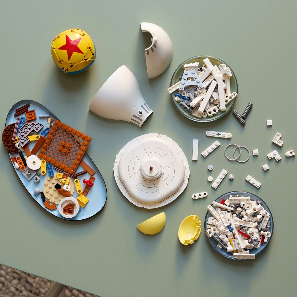 LEGO Ideas - Disney Pixar Luxo Jr. 21357