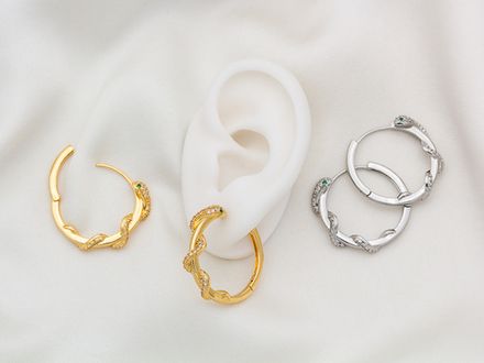 Серьги-кольца "Змейки" 29мм, со стразами, (зеркальные)