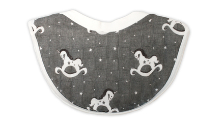 Двусторонний слюнявчик нагрудный RinaAmari Лошадки