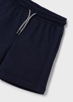 футболка с шортами