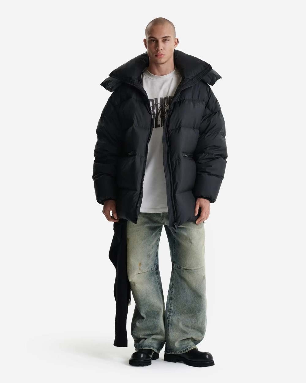 Гиперобъемный пуховик