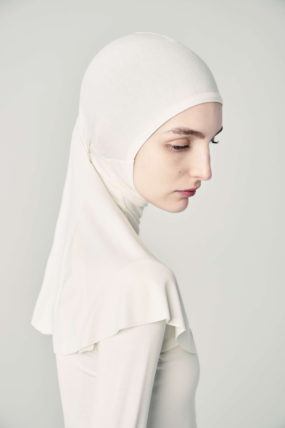 Балаклава Кэрри белая