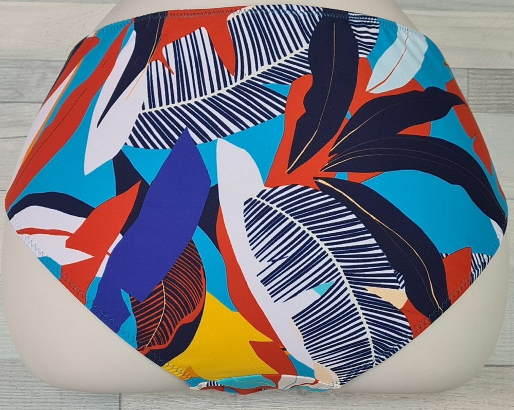 Женские плавки с ярким растительным рисунком (Размер: L) (Цвет: разноцветный)