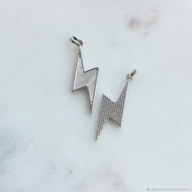 ПОДАРОК!!! Подвеска с перламутром Молния 25*8 мм, родий, ПОД007