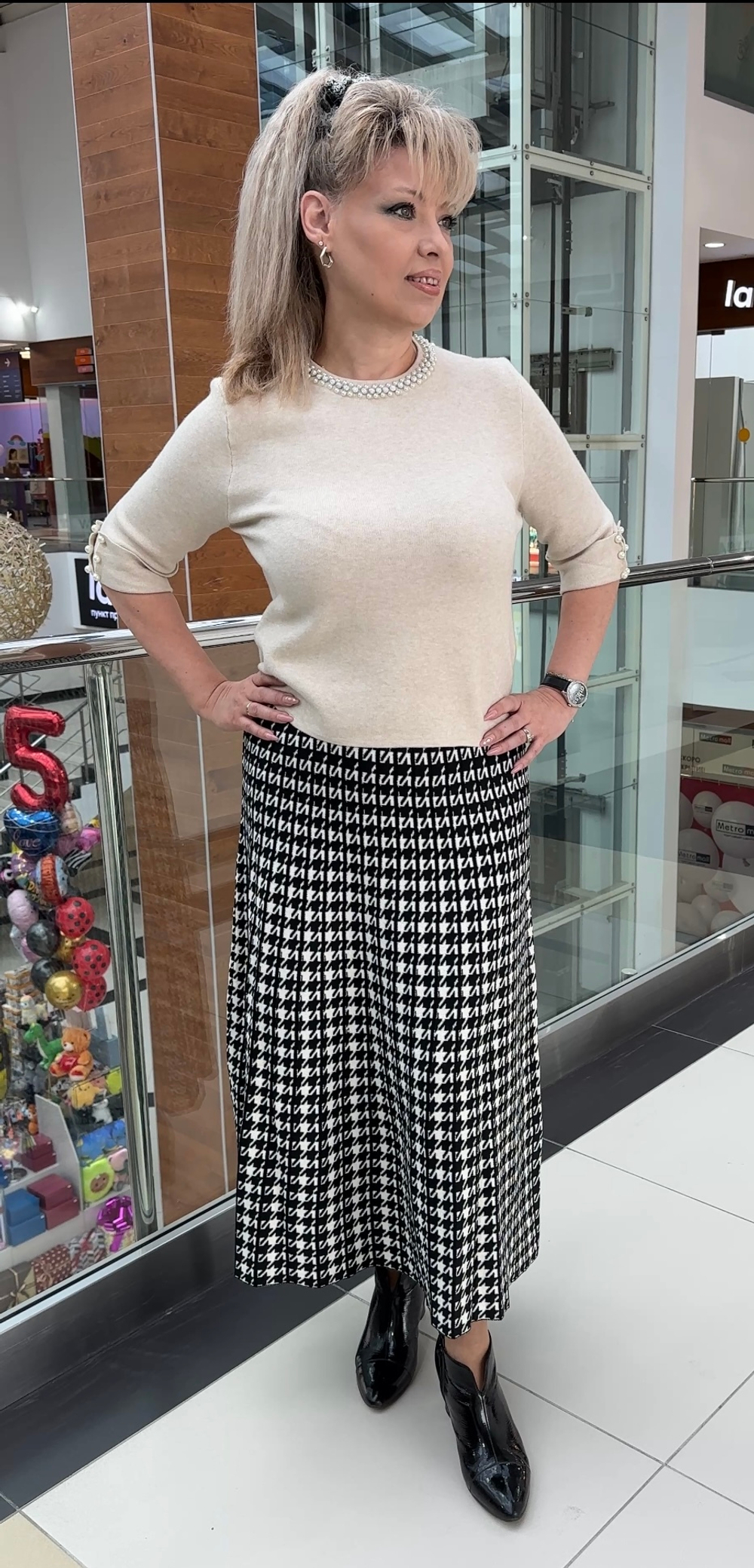 Юбка с "гусиной лапкой" и мягким поясом