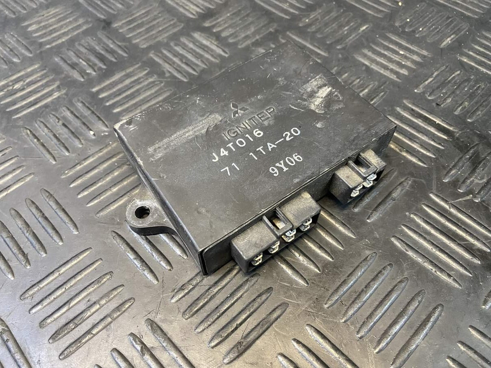 Коммутатор Yamaha Virago 1100 XV1100 Y4T016 71 1TA-20