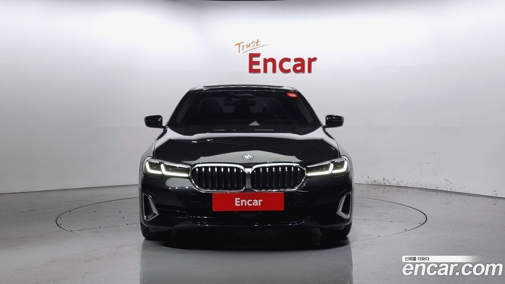 BMW 5 Series (G30) 520i Luxury (04.2023)