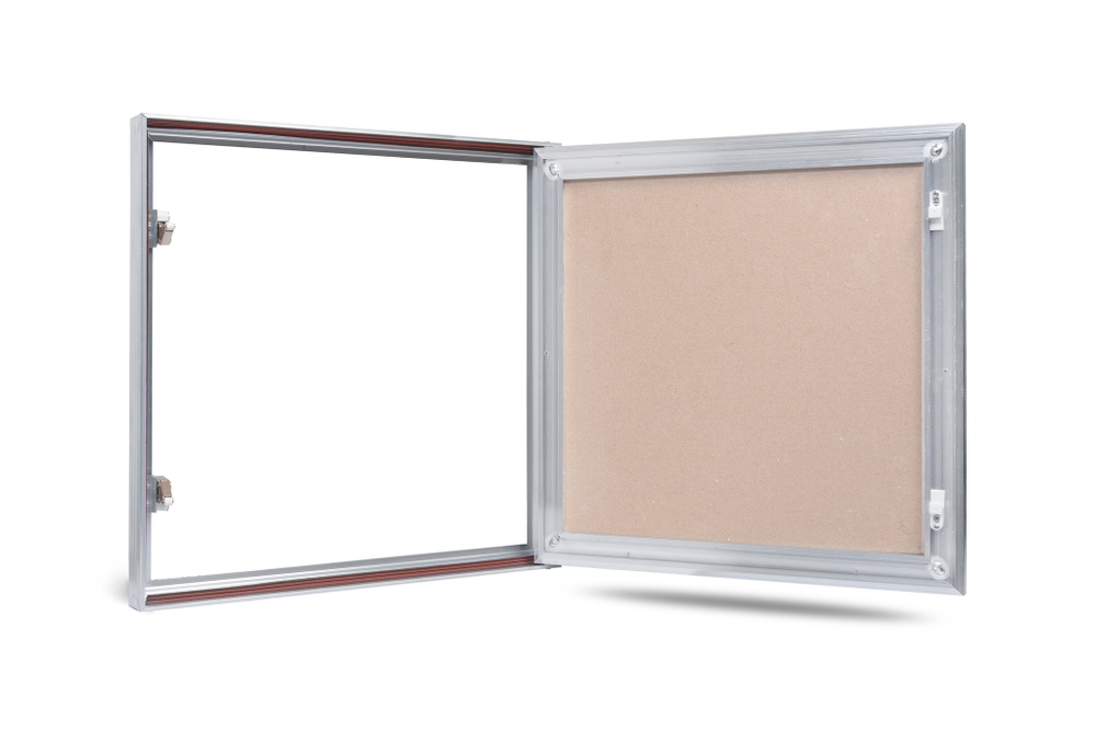 Люк под покраску Пилот 500х 400