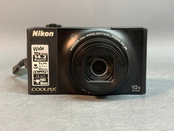 Nikon Coolpix S8000