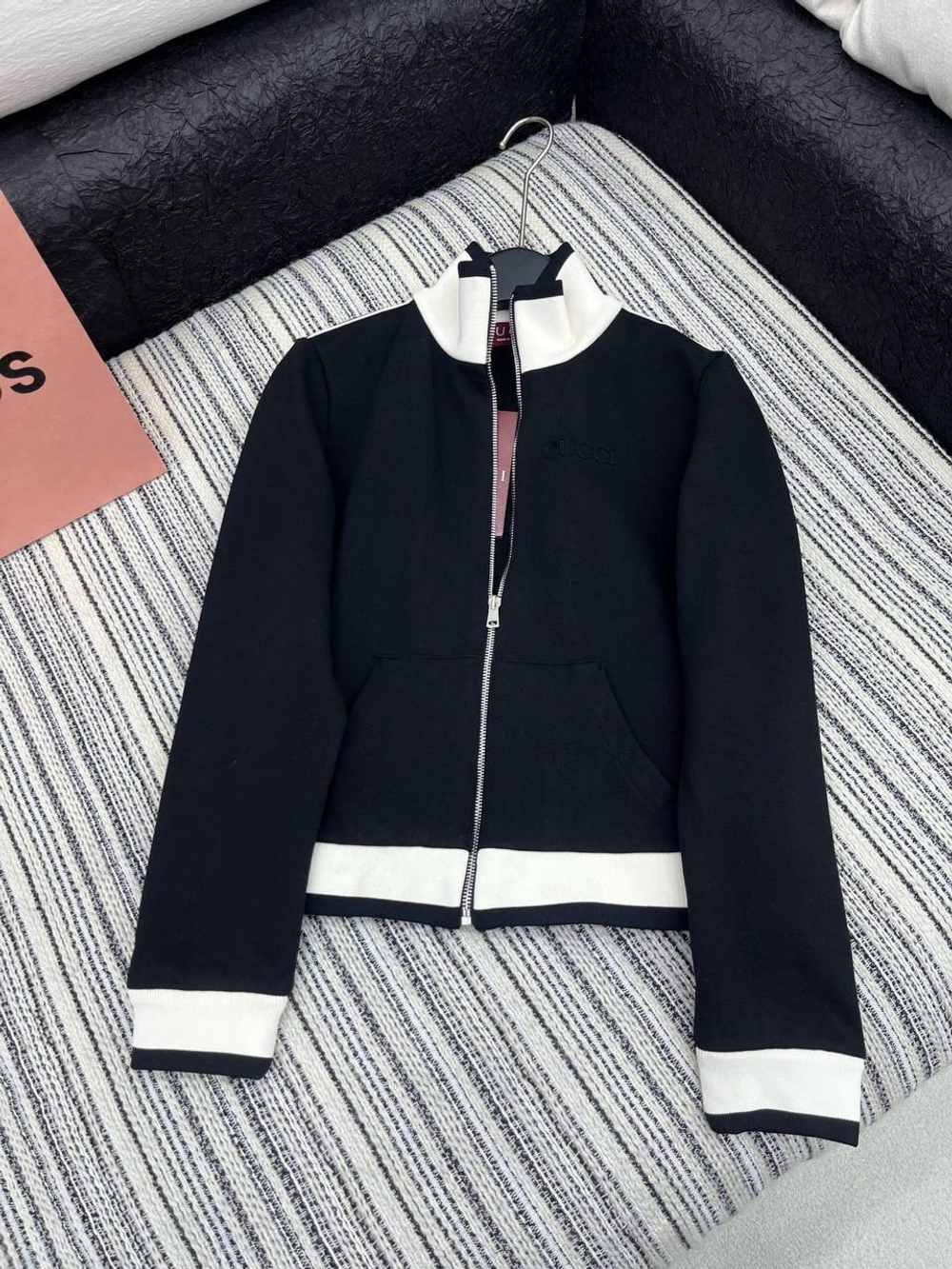 Костюм Gucci