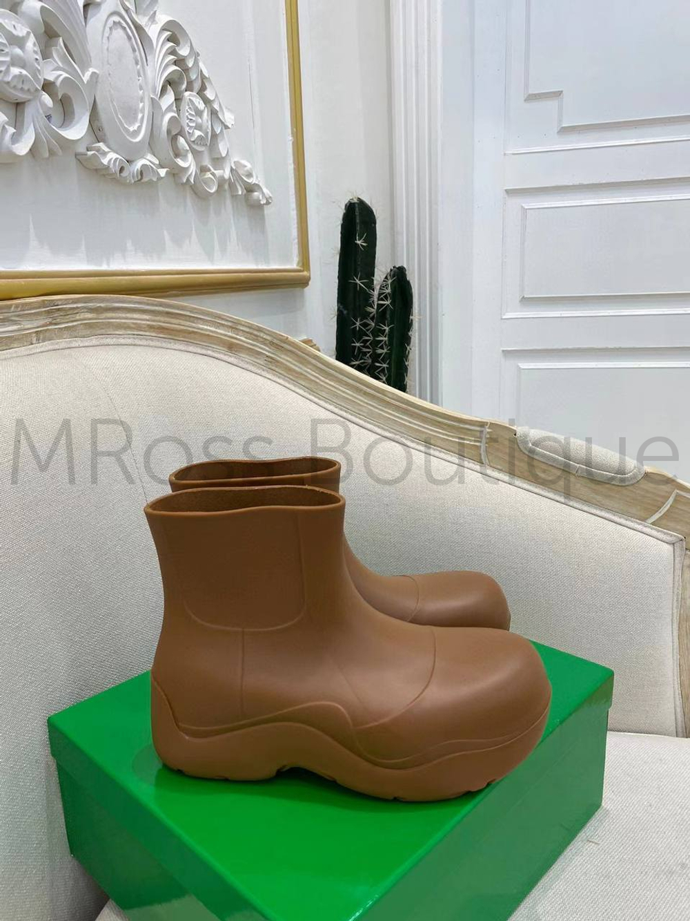 Puddle Bottega Veneta