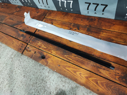 Молдинг стекла переднего правого Toyota C-HR Новый Оригинал 7571010090