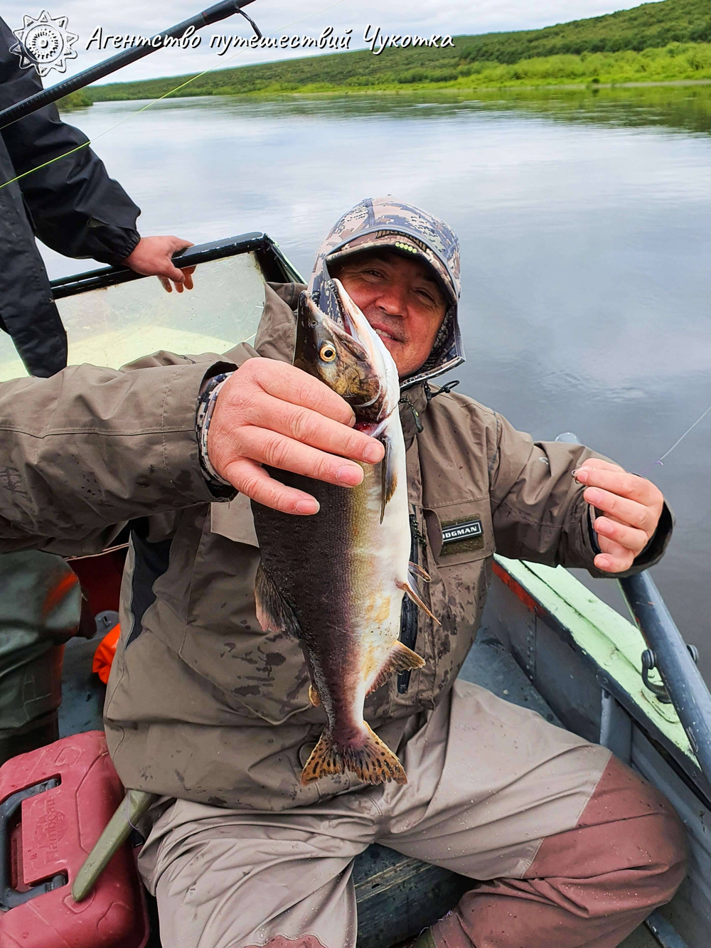 Озеро Красное - трофейная рыбалка в центральной Чукотке