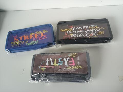 Пенал мягкий 2 отделения "Граффити" серый