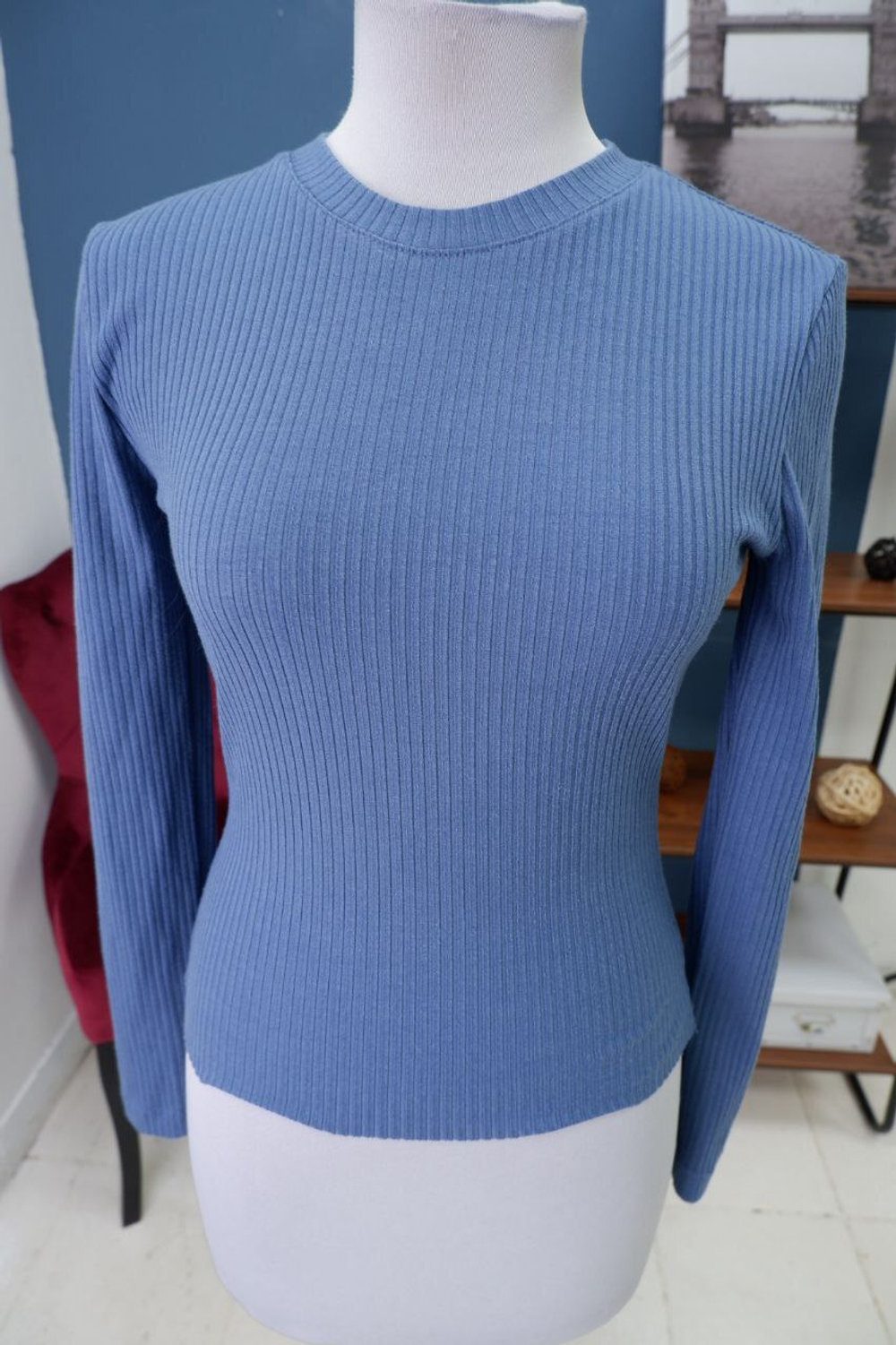 Джемпер однотонный 44/46 размер