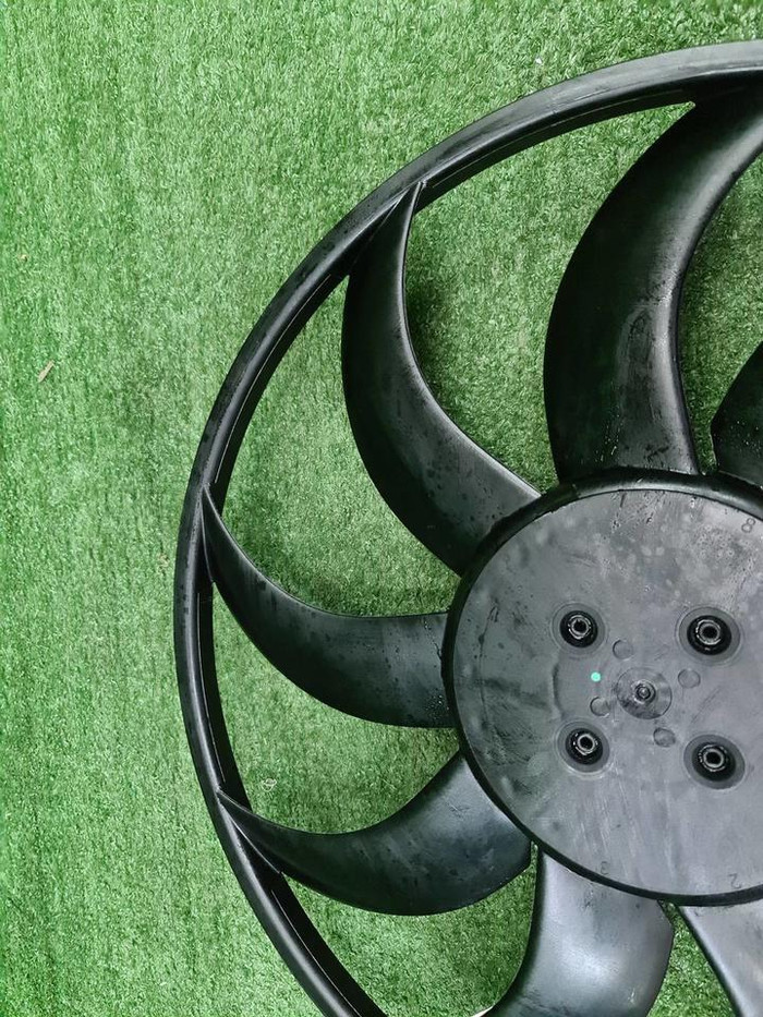 Вентилятор Geely Monjaro (2021-н.в.)