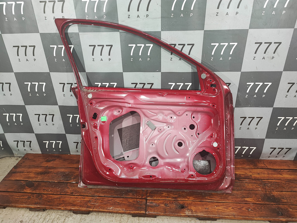 Дверь передняя левая Polo 6 / Rapid 1-2 Б/У Оригинал 60u831311