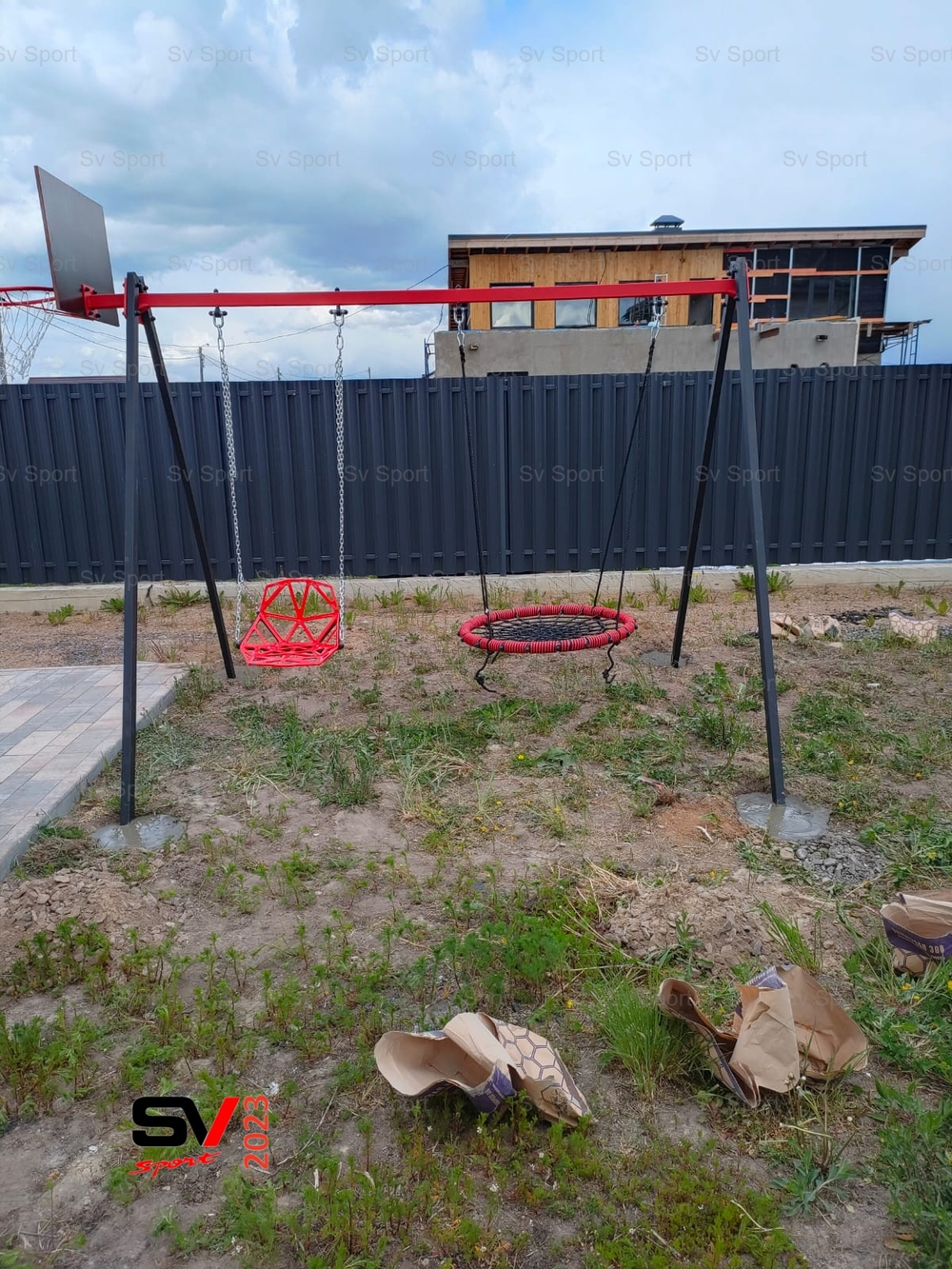 Монтаж уличных качелей Sv Sport