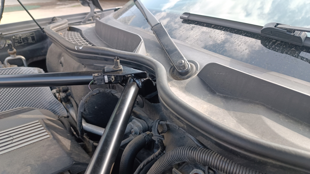 Распорка передних стоек треугольная (цельная) BMW Z4 E85, E86 ДО рестайлинг с M54 (ПОД ЗАКАЗ)
