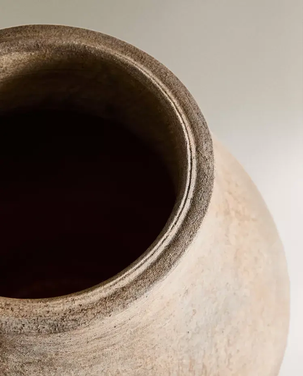 ZARA HOME ВАЗА, ЖЕЛТОВАТО-БЕЛЫЙ