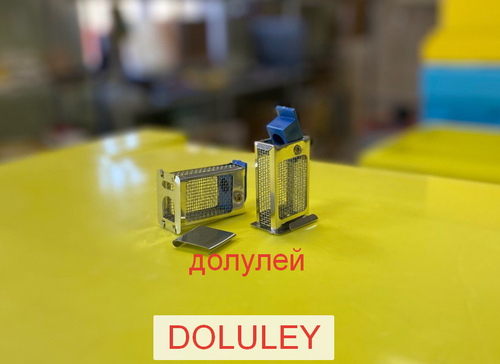 Клеточка Титова металл/пластик для подсадки матки