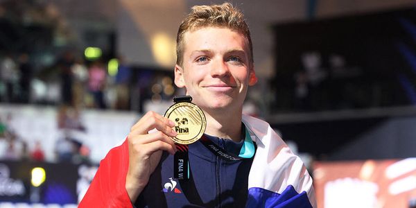 Французский пловец Маршан выиграл 400 м комплексом на ЧМ и подобрался к рекорду Фелпса