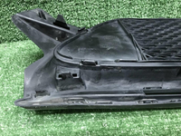 Решетка переднего бампера Mercedes C w205 (18-23)