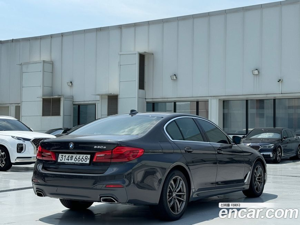 BMW 5 Series (G30) 530e M Sports (05.2020)