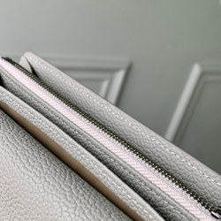 Louis Vuitton Sarah Wallet