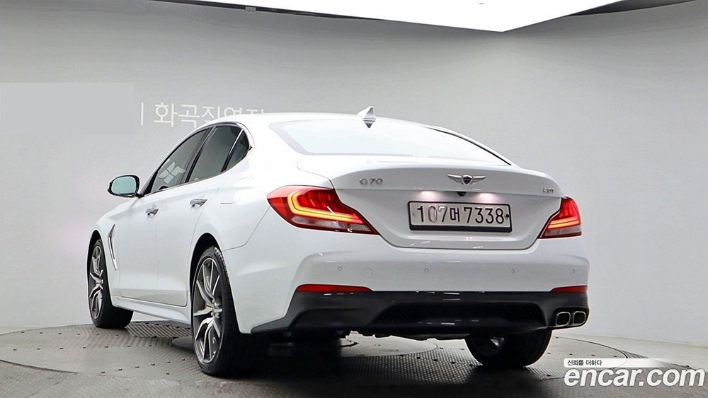 Genesis G70 2.0T (02.2020)