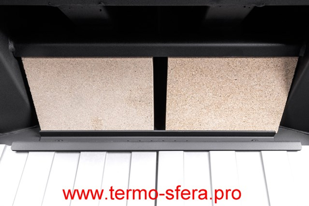 Каминная топка АЛЬФА 700 три стекла подовая