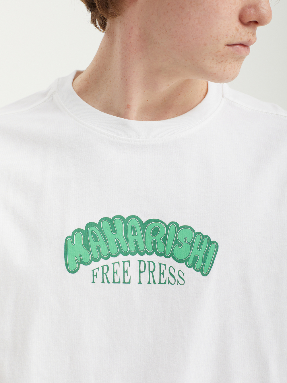 Мужская Футболка Peace & Love Press